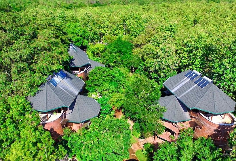 Grand Udawalawe Safari Resort