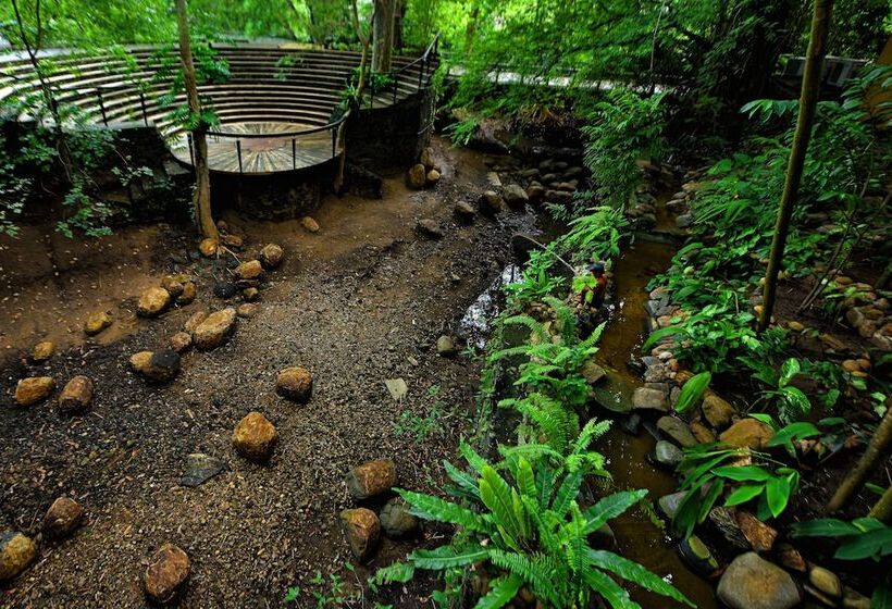 Grand Udawalawe Safari Resort