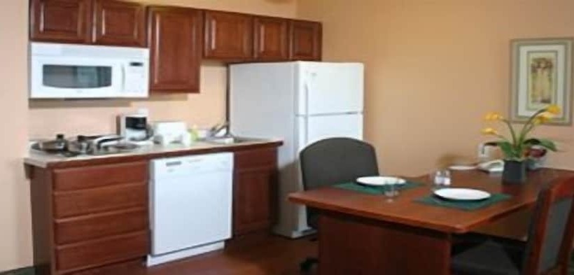 Grandstay Residential Suites Hotel Faribault