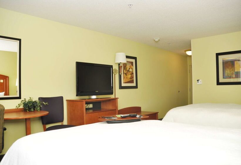 Hampton Inn Macomb