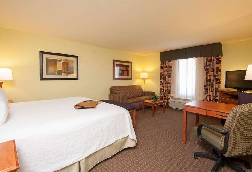 Hampton Inn Macomb