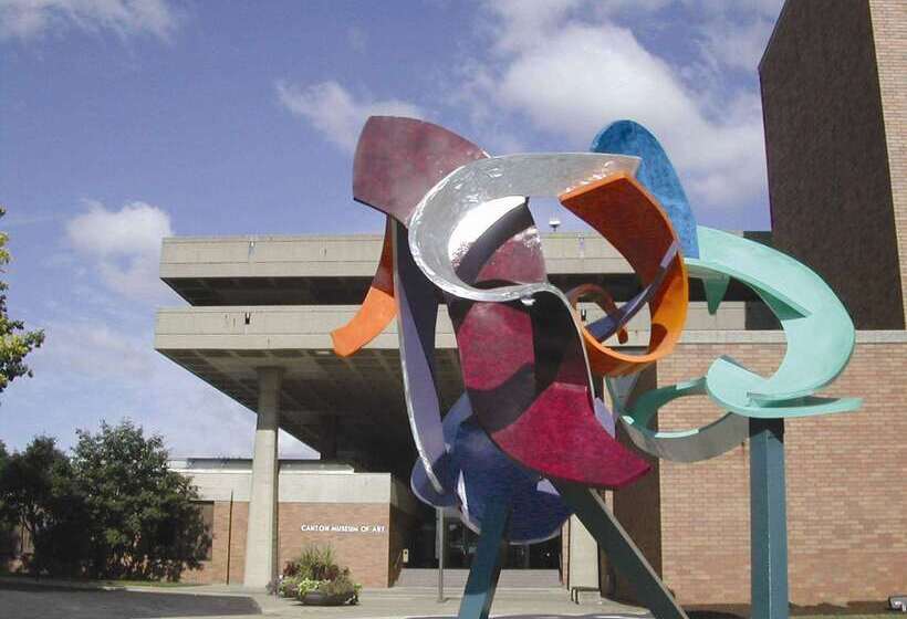 Hampton Inn & Suites Canton