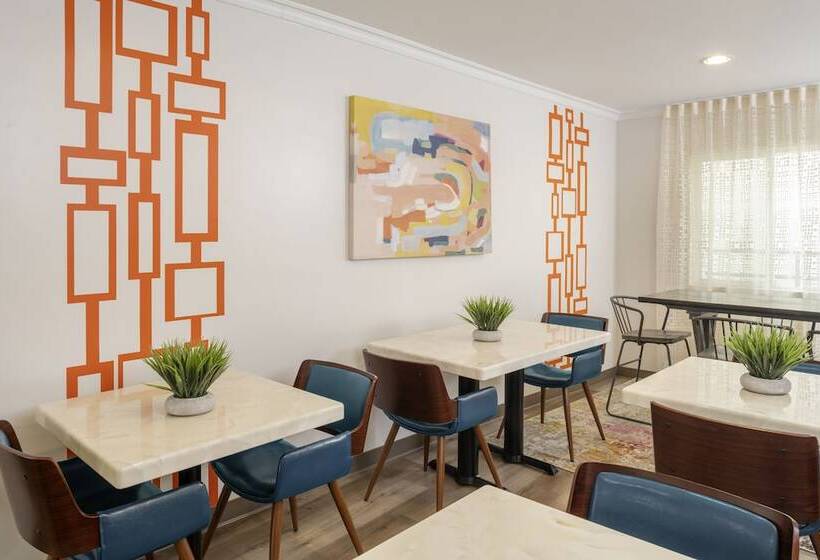 여관 The Sojourn Los Angeles   Sherman Oaks