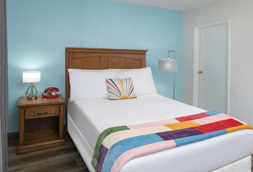 여관 The Sojourn Los Angeles   Sherman Oaks