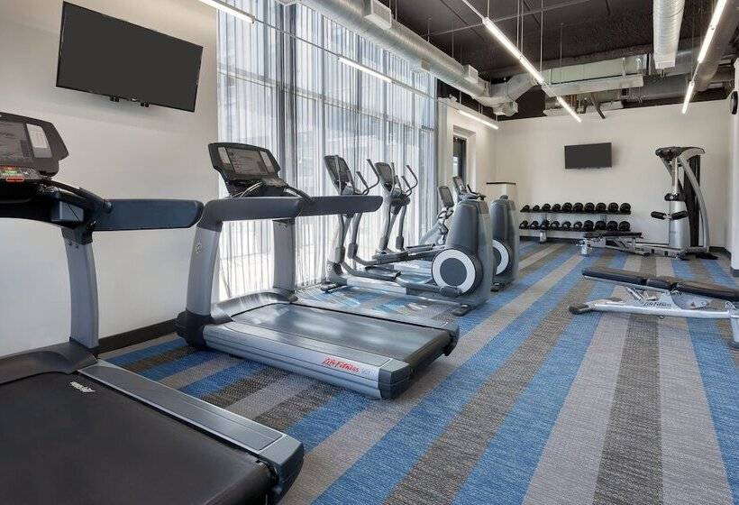 Отель Aloft Jacksonville Airport