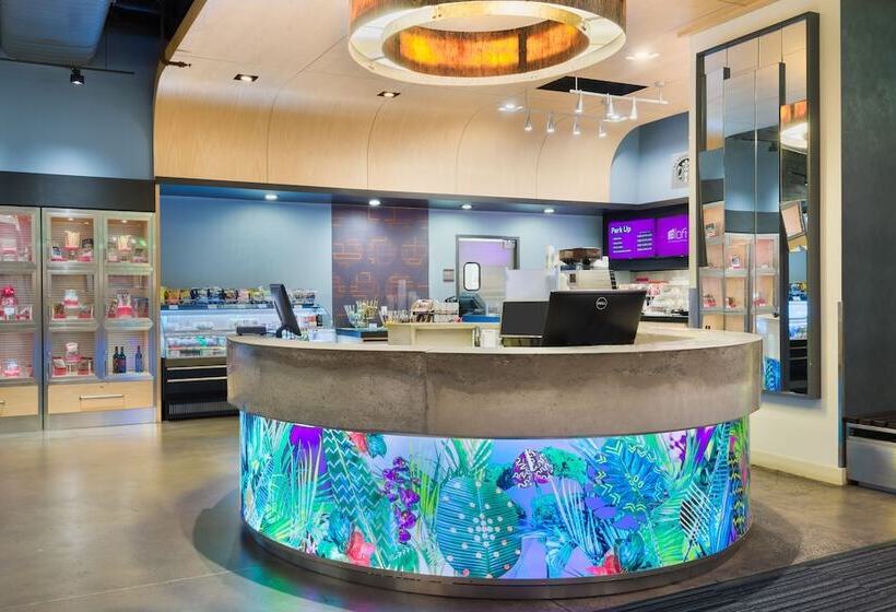 Отель Aloft Jacksonville Airport