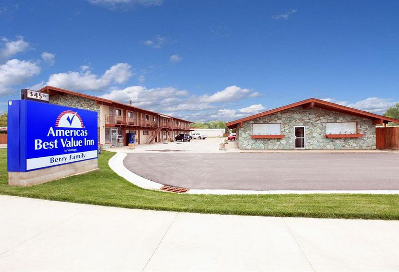 فندق Fort Collins Inn