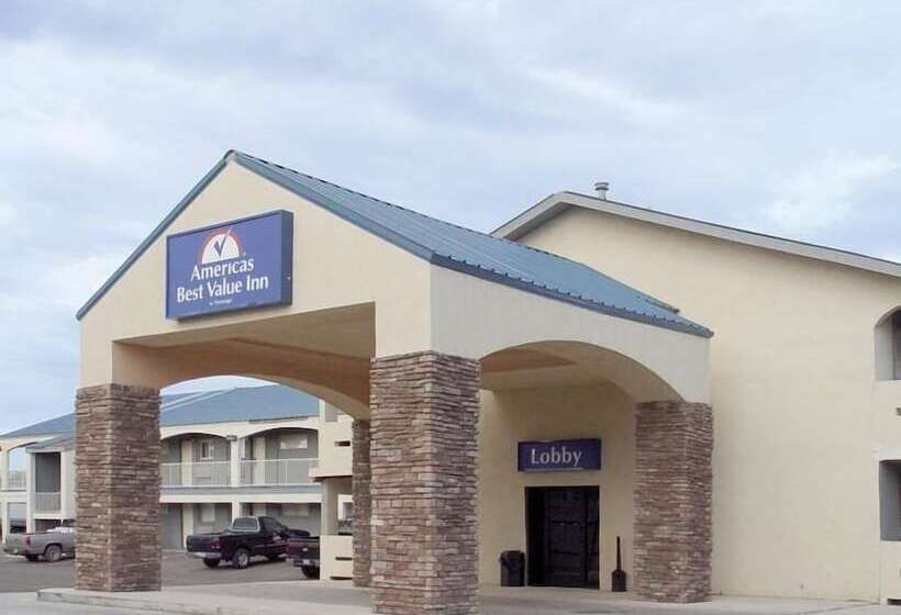 בית מלון כפרי Americas Best Value Inn Midland