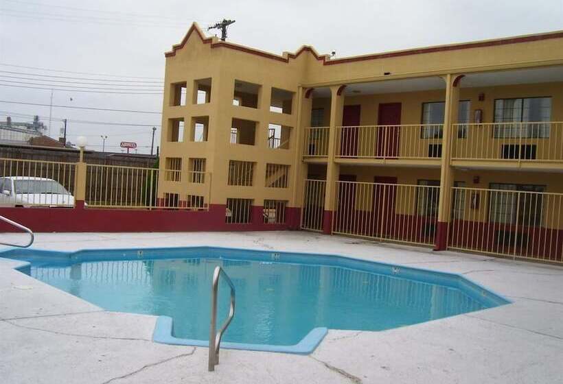 فندق Americas Best Value Inn And Suites Greenwood