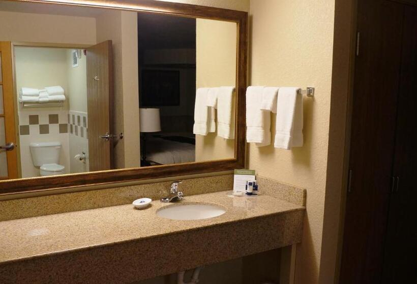 فندق Americinn By Wyndham Anamosa