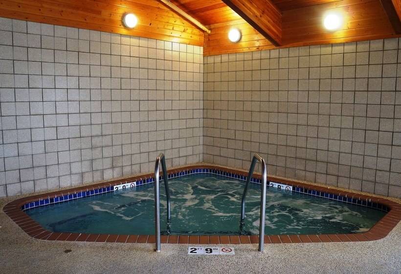 فندق Americinn By Wyndham Anamosa