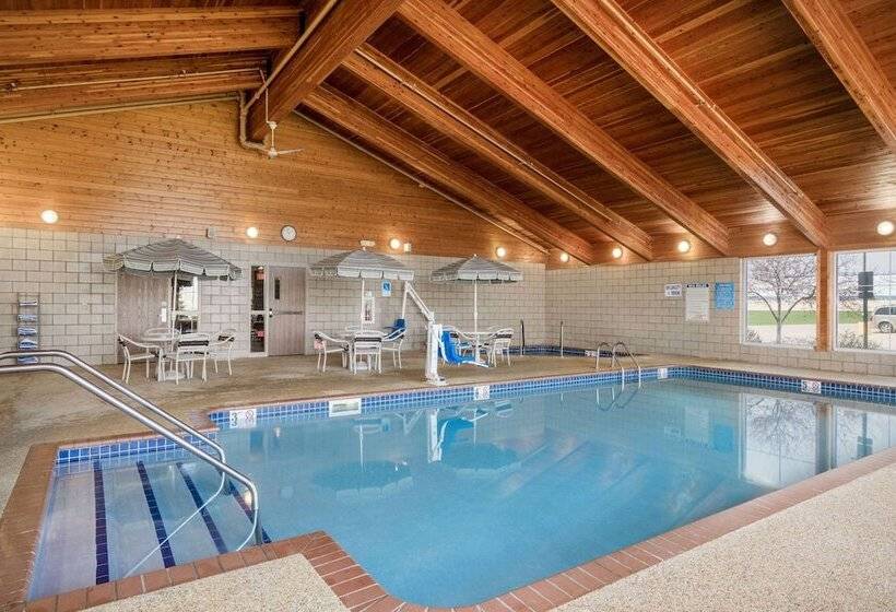 فندق Americinn By Wyndham Anamosa