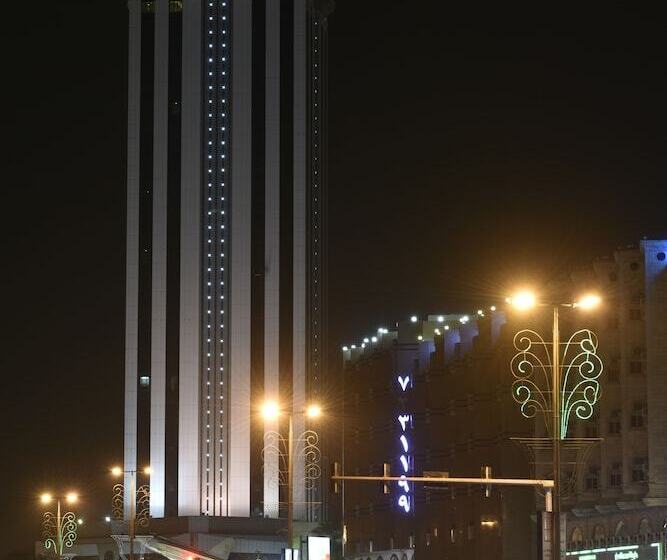 فندق Awaliv International