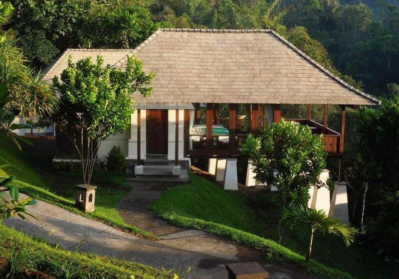 בית מלון כפרי Bagus Agro Pelaga