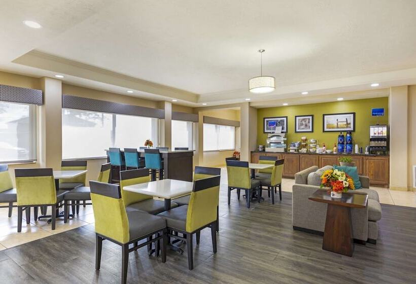 Best Western Franklin Town Center Hotel & Suites