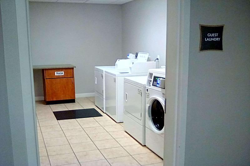 فندق Best Western Plus Midamerica