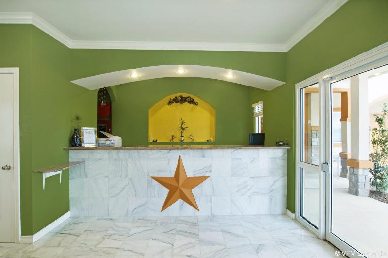 فندق Bestway Inn