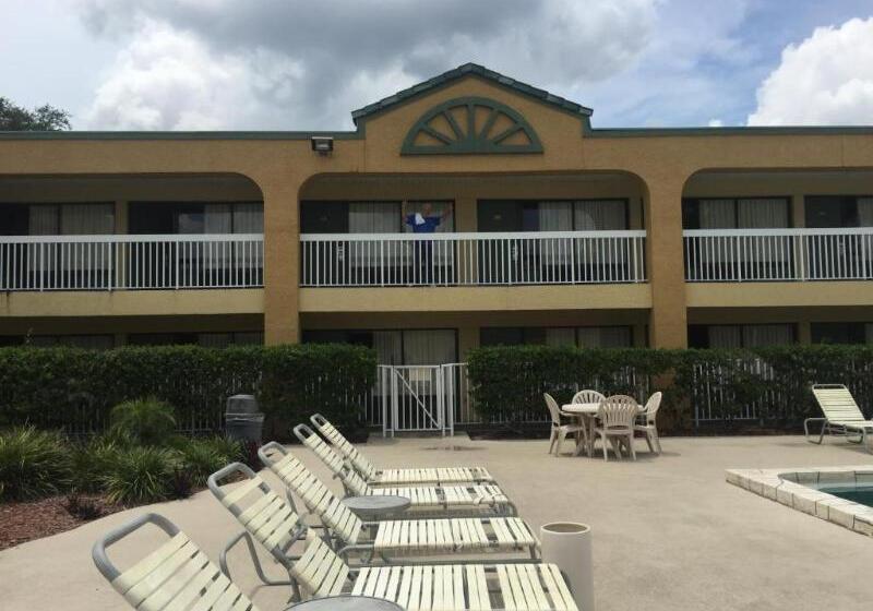 ホテル Budget Inn Sanford International Airport