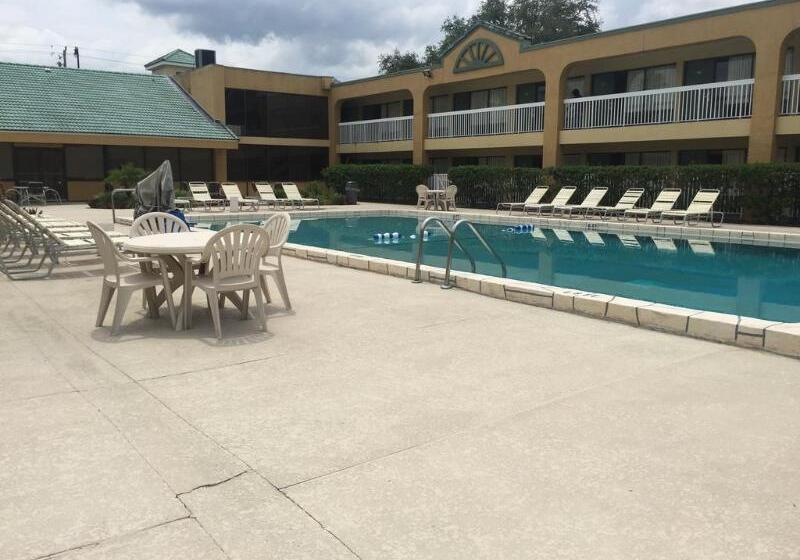 ホテル Budget Inn Sanford International Airport