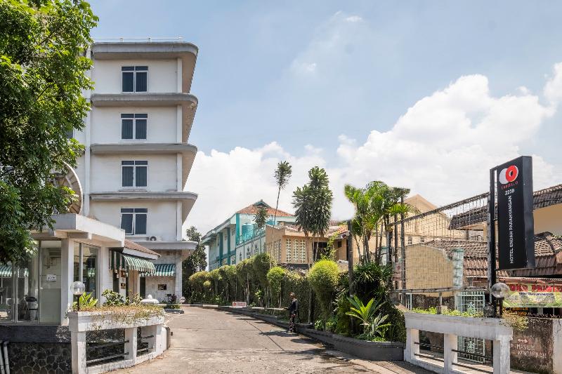 هتل Capital O 2239  Endah Parahyangan