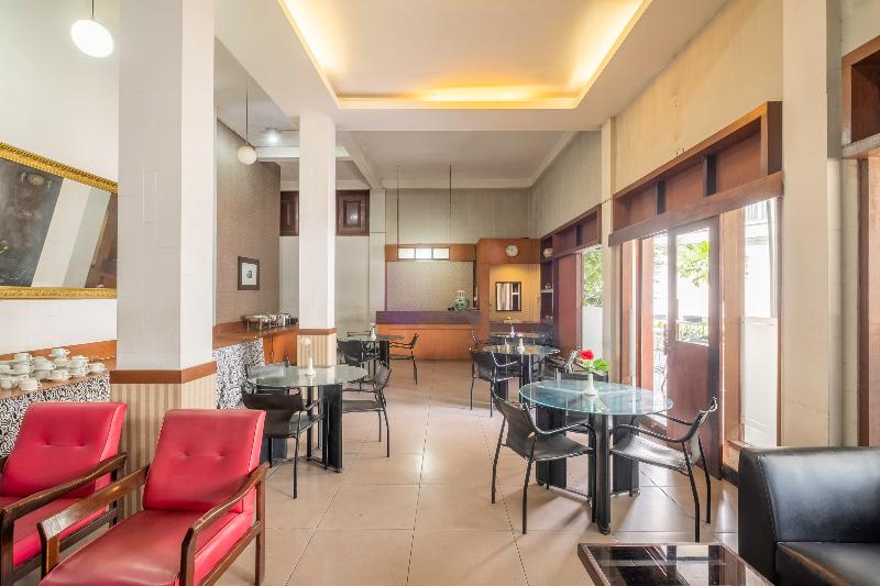 هتل Capital O 2239  Endah Parahyangan