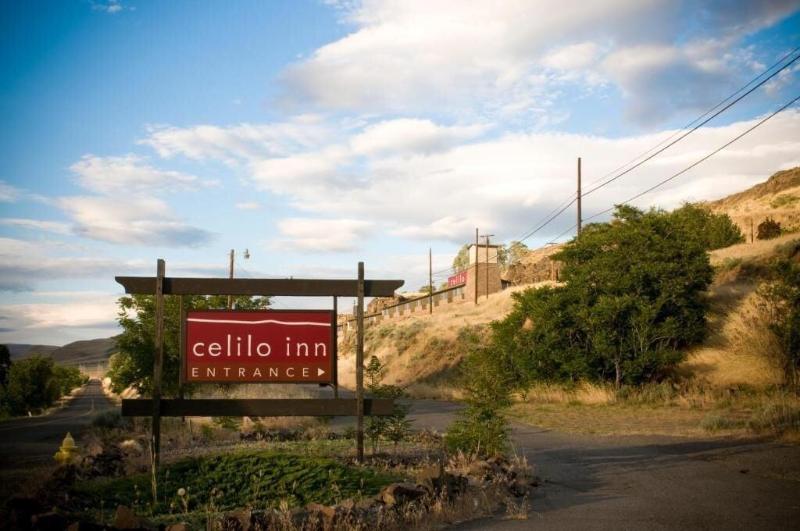 호텔 Celilo Inn