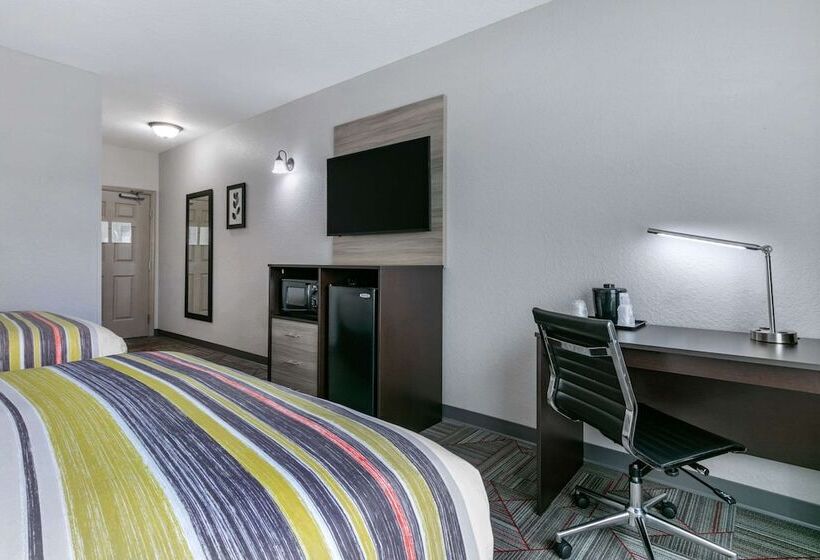 ホテル Clarion Pointe Columbusbradley Park