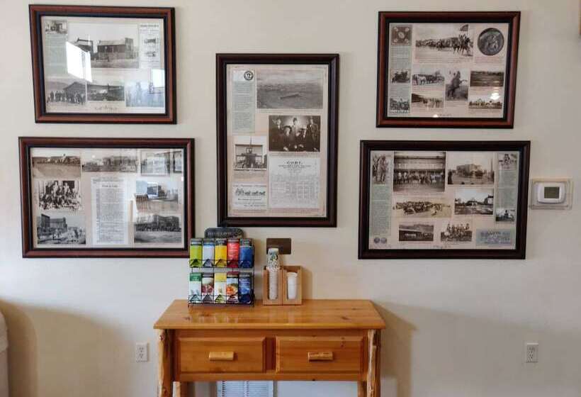 فندق Cody Legacy Inn & Suites