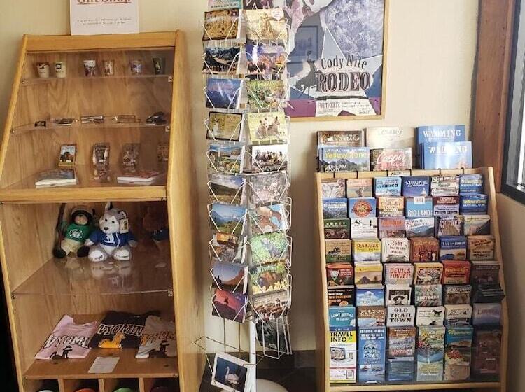 فندق Cody Legacy Inn & Suites