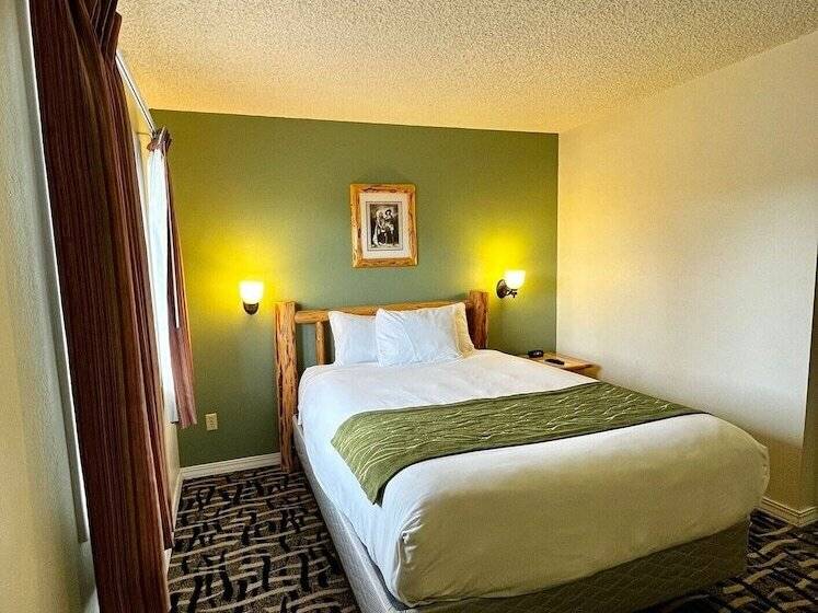 فندق Cody Legacy Inn & Suites