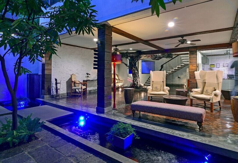 Colombo Court Hotel & Spa