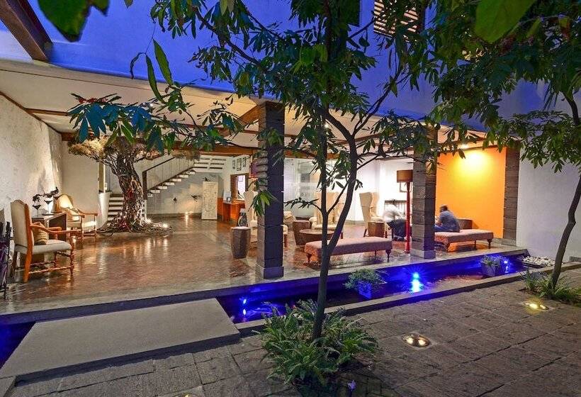 Colombo Court Hotel & Spa