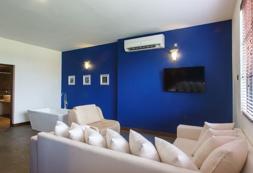 Colombo Court Hotel & Spa