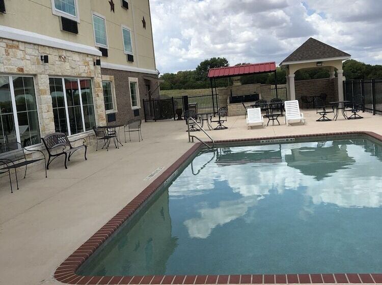 ホテル Comfort Inn & Suites Gatesville Near Fort Cavazos