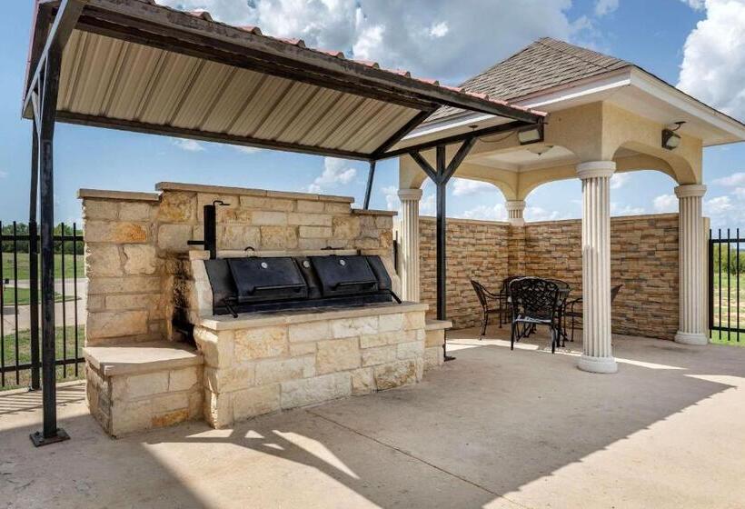 ホテル Comfort Inn & Suites Gatesville Near Fort Cavazos