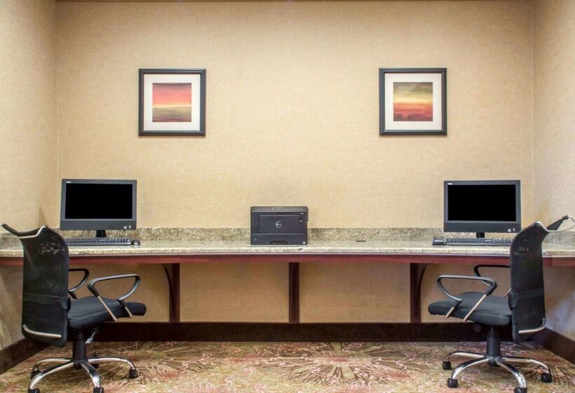 Отель Cicero Grand