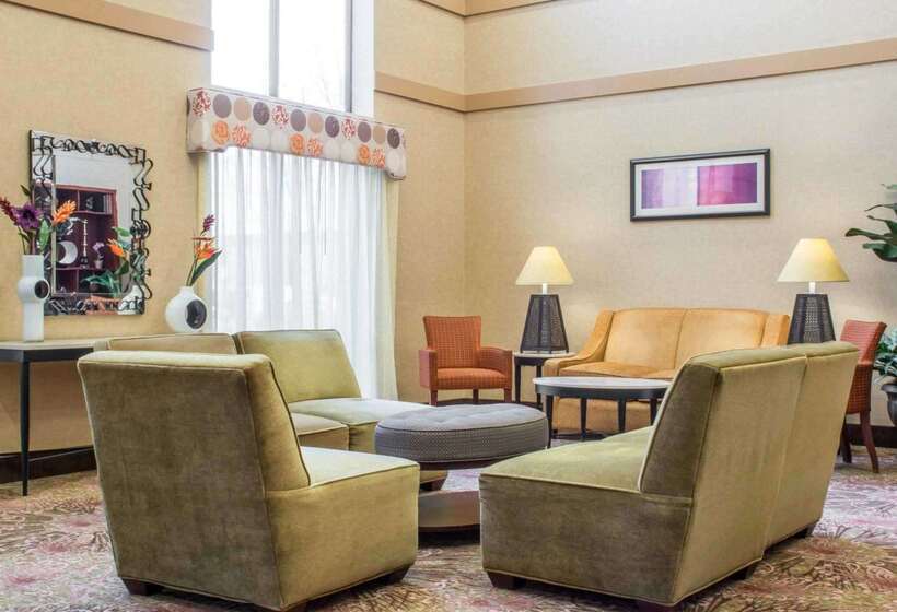 Отель Cicero Grand