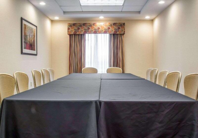 Отель Cicero Grand