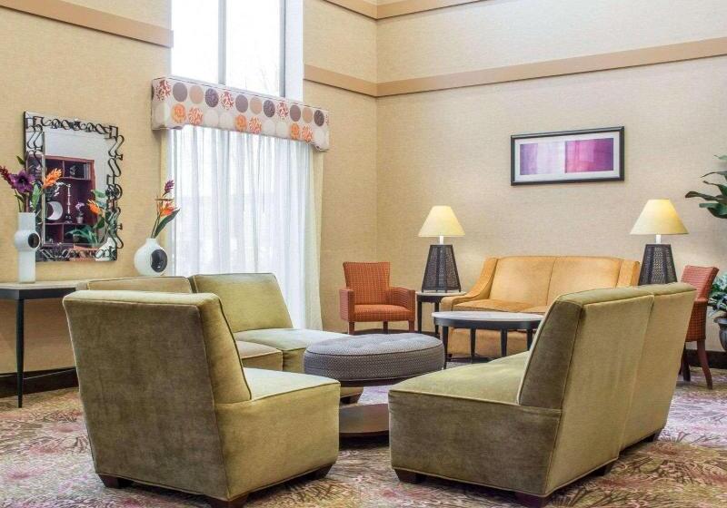 Отель Cicero Grand