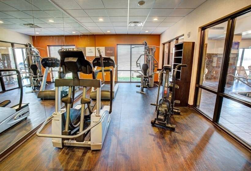 Отель Cicero Grand