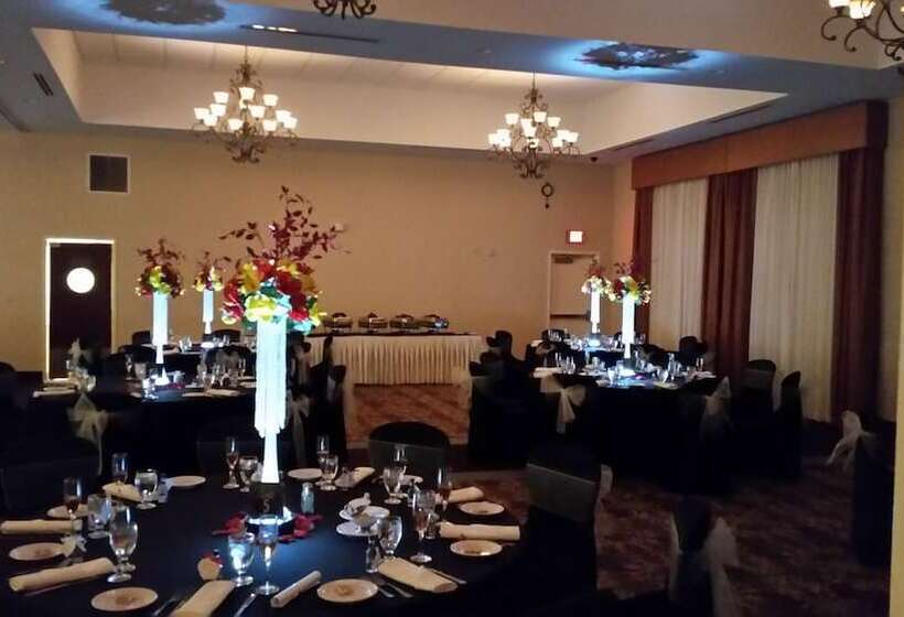 Отель Cicero Grand