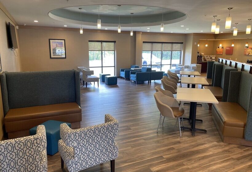 Отель Cicero Grand