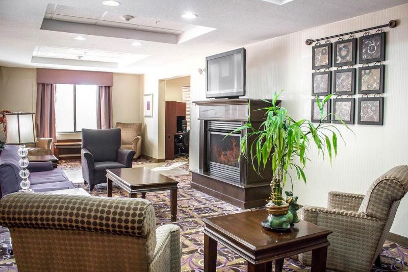 酒店 Comfort Suites