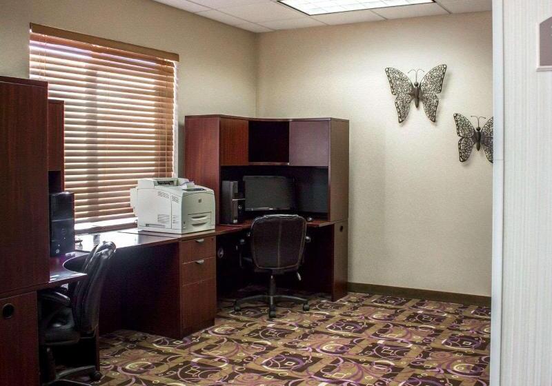 酒店 Comfort Suites