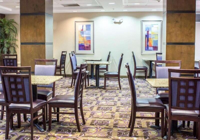 酒店 Comfort Suites