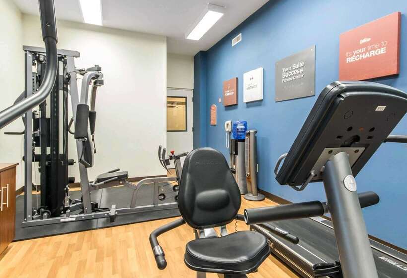 فندق Comfort Suites South Point  Huntington