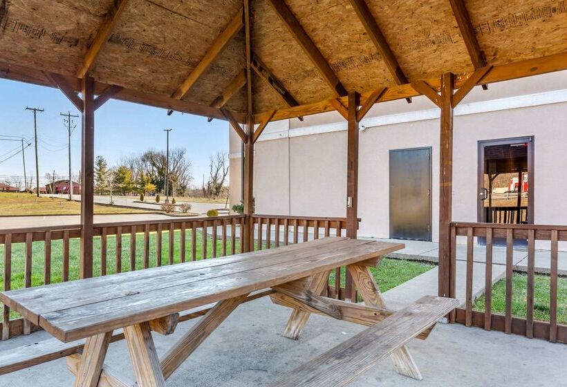 فندق Comfort Suites South Point  Huntington