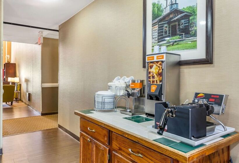 فندق Comfort Suites South Point  Huntington