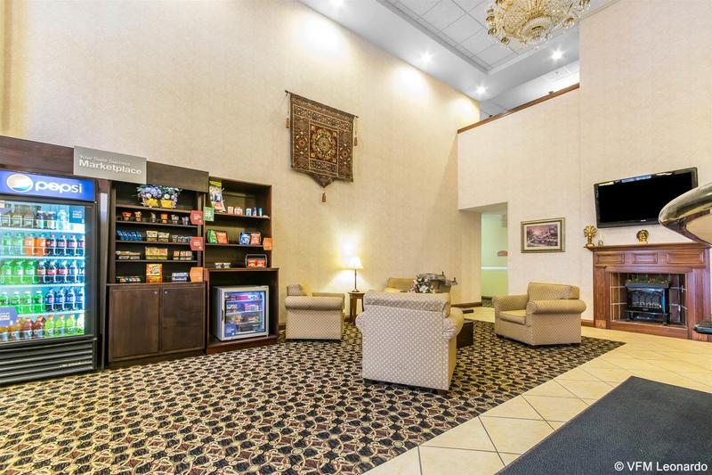 فندق Comfort Suites South Point  Huntington