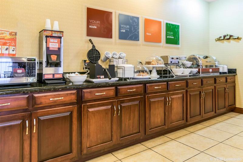 فندق Comfort Suites South Point  Huntington